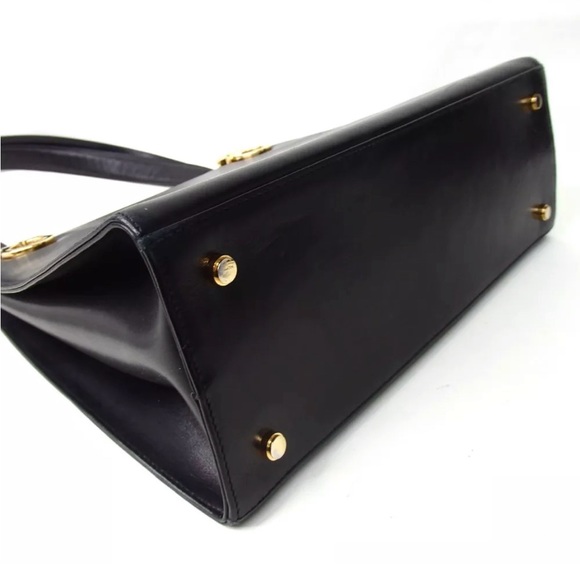 Salvatore Ferragamo shoulderbag - Picture 9 of 12